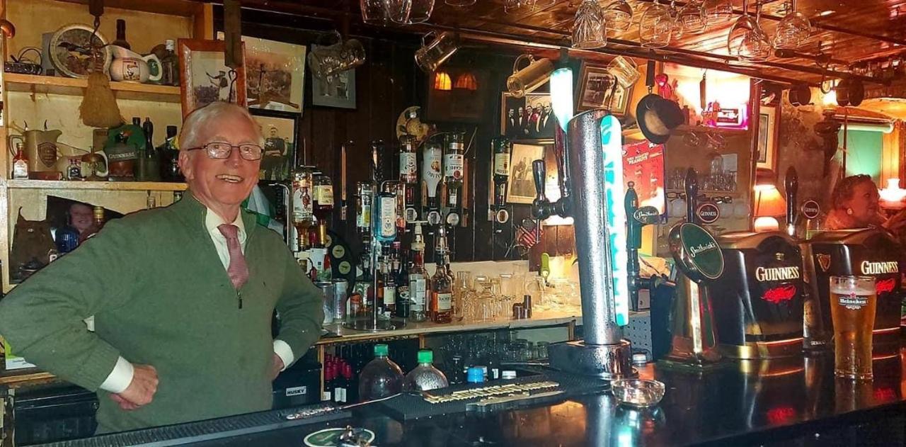 Kingfisher Lodge & Pub Castleconnell Екстериор снимка