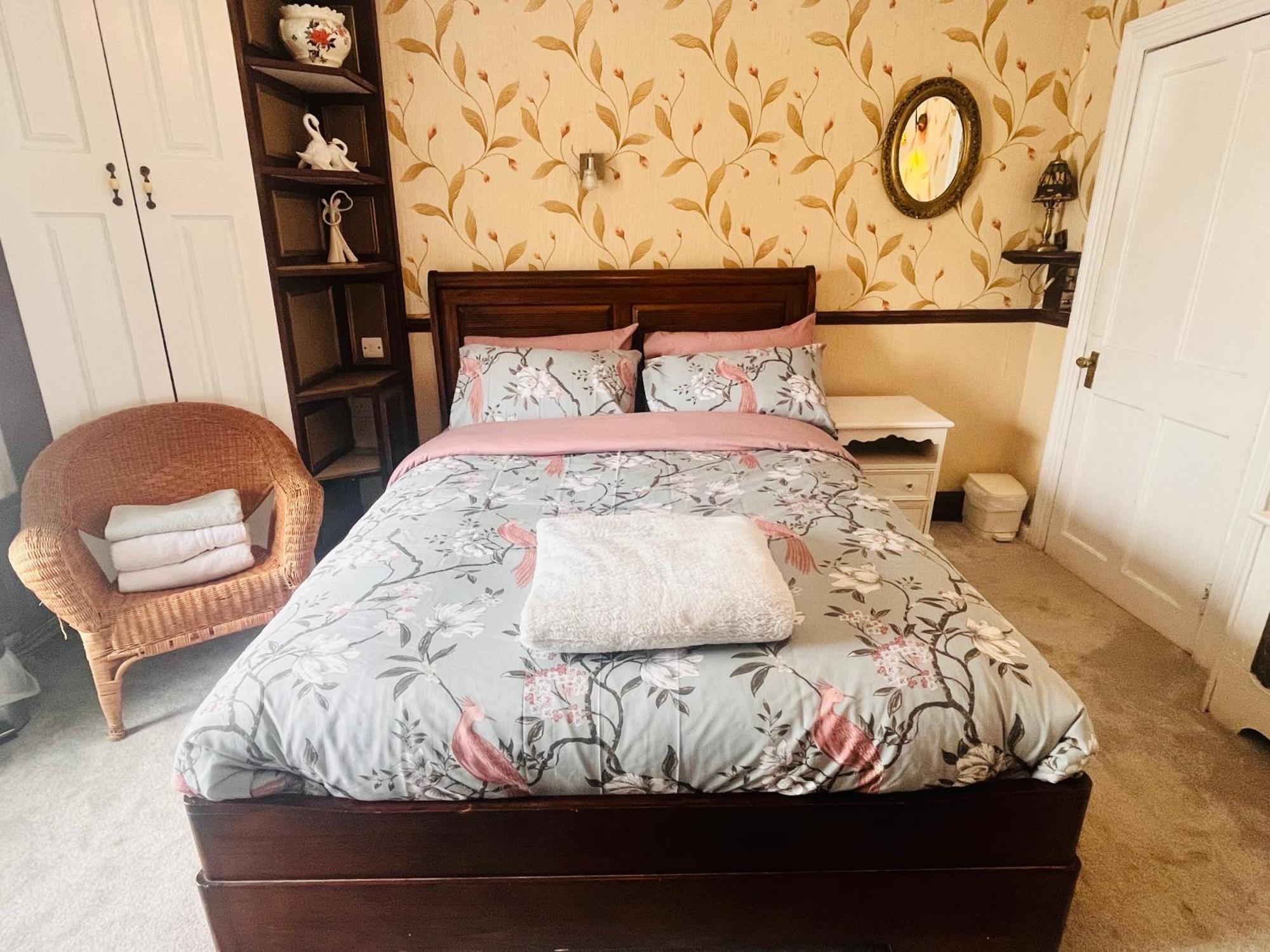 Kingfisher Lodge & Pub Castleconnell Стая снимка